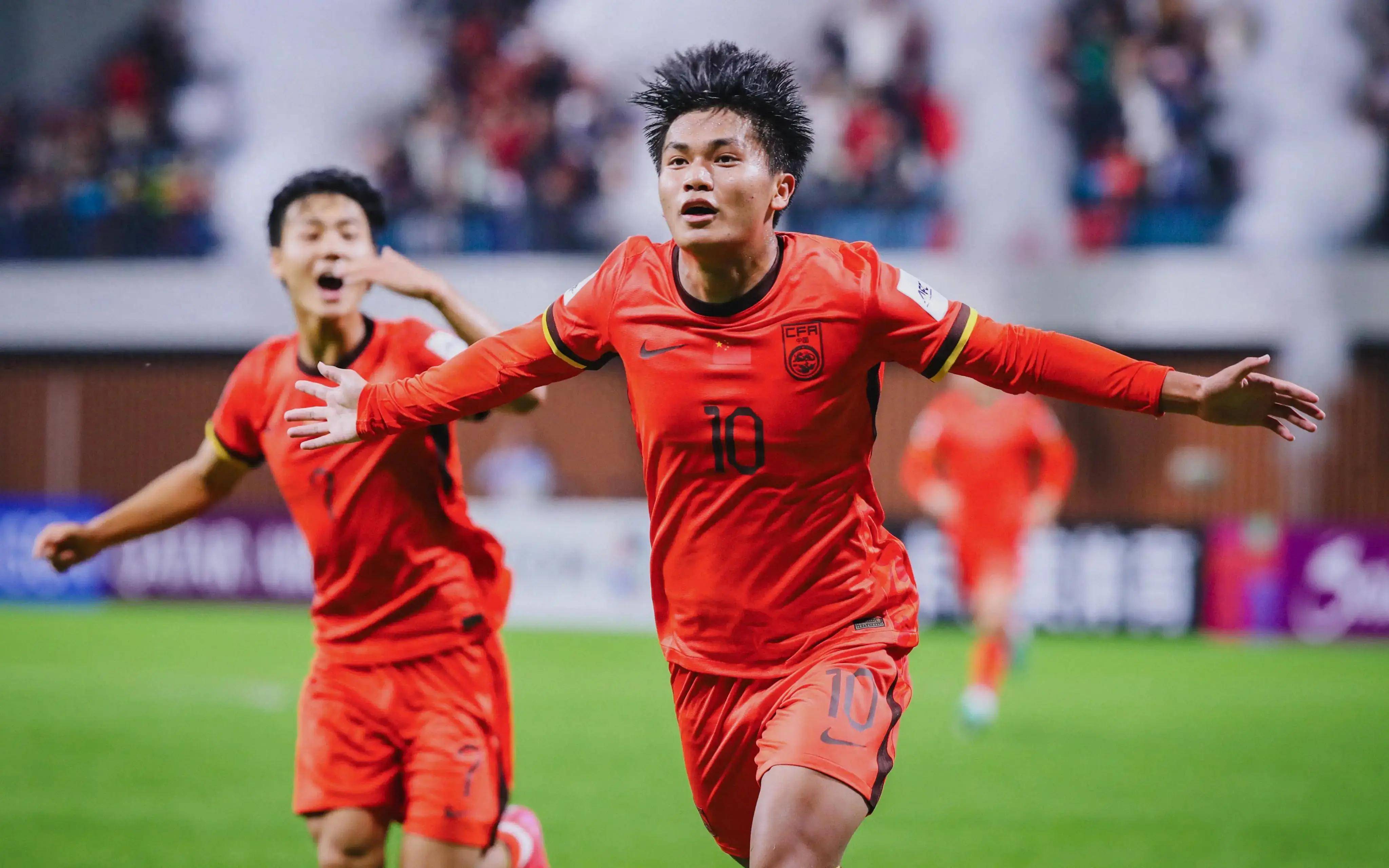 舍甫琴科：我喜欢这支米兰的热情；莱奥能在我那时的米兰踢球（舍甫琴科：现今米兰的激情可嘉，莱奥放到我当年的米兰也能站稳）