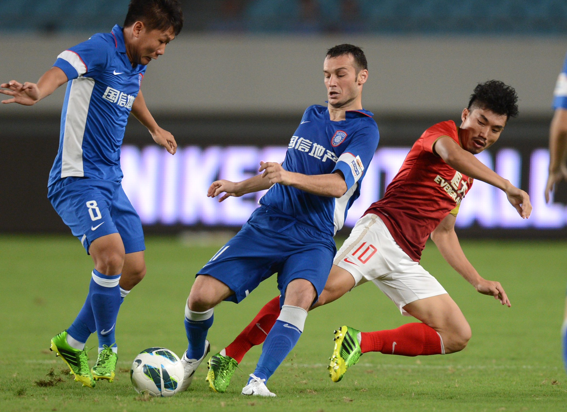 渐入佳境，尤文达成3连胜且迎来斯帕莱蒂执教首次零封取胜（势头正盛！尤文收获三连胜并迎来斯帕莱蒂执教首场零封胜）