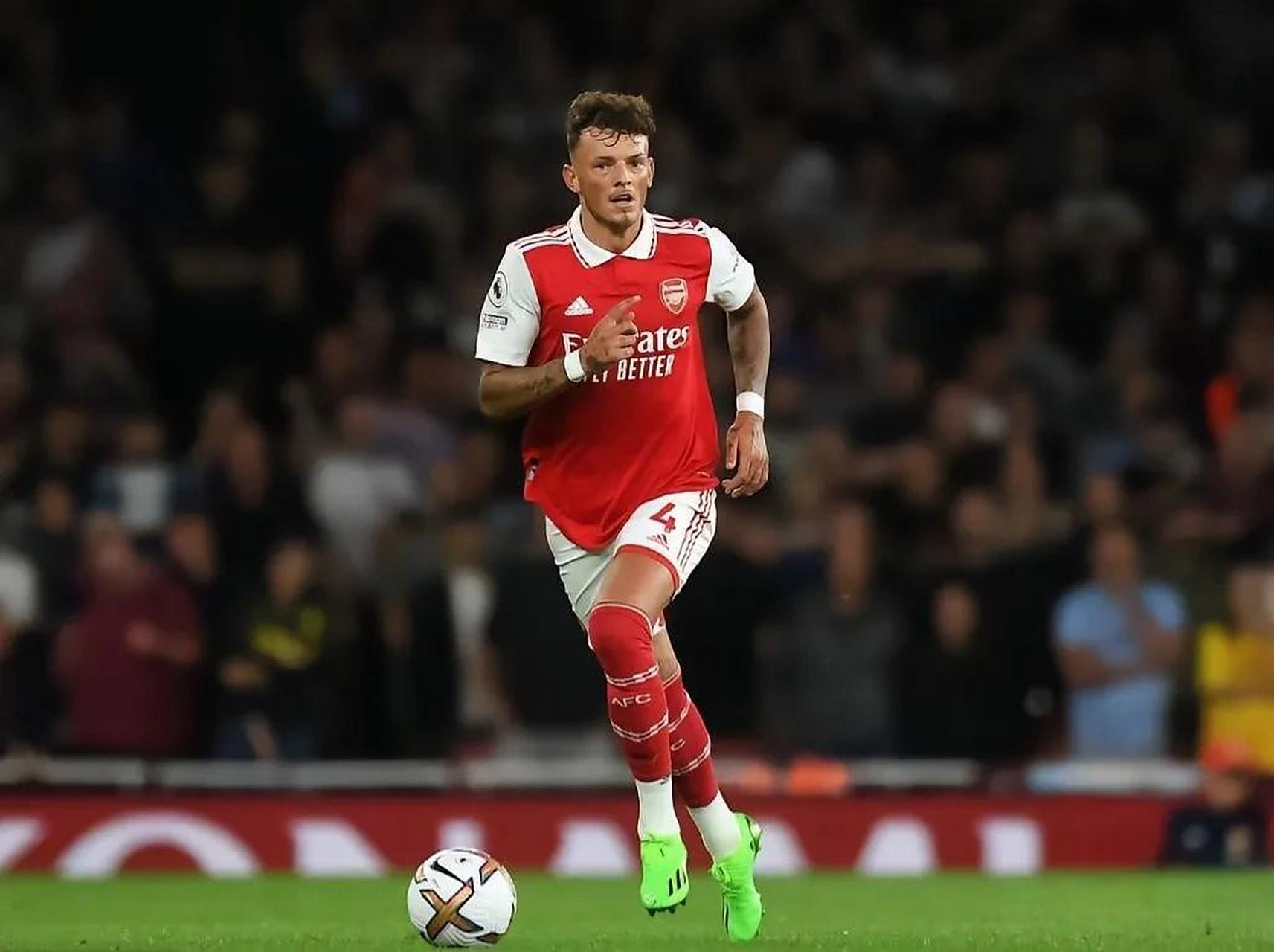 荣耀时刻！CBA新赛季揭幕战赛前，广厦领取上赛季总冠军戒指（开幕夜高光！CBA新季揭幕战前，广厦获颁上赛季总冠军戒指）