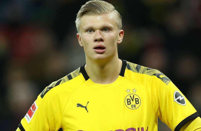 那不勒斯vs亚特兰大：麦克托米奈、霍伊伦首发，卢克曼、德凯特拉雷出战（那不勒斯对阵亚特兰大：麦克托米奈、霍伊伦先发，卢克曼与德凯特拉雷登场）